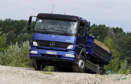  Mercedes Atego